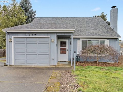 7919 SE CLACKAMAS RD Milwaukie OR 97267