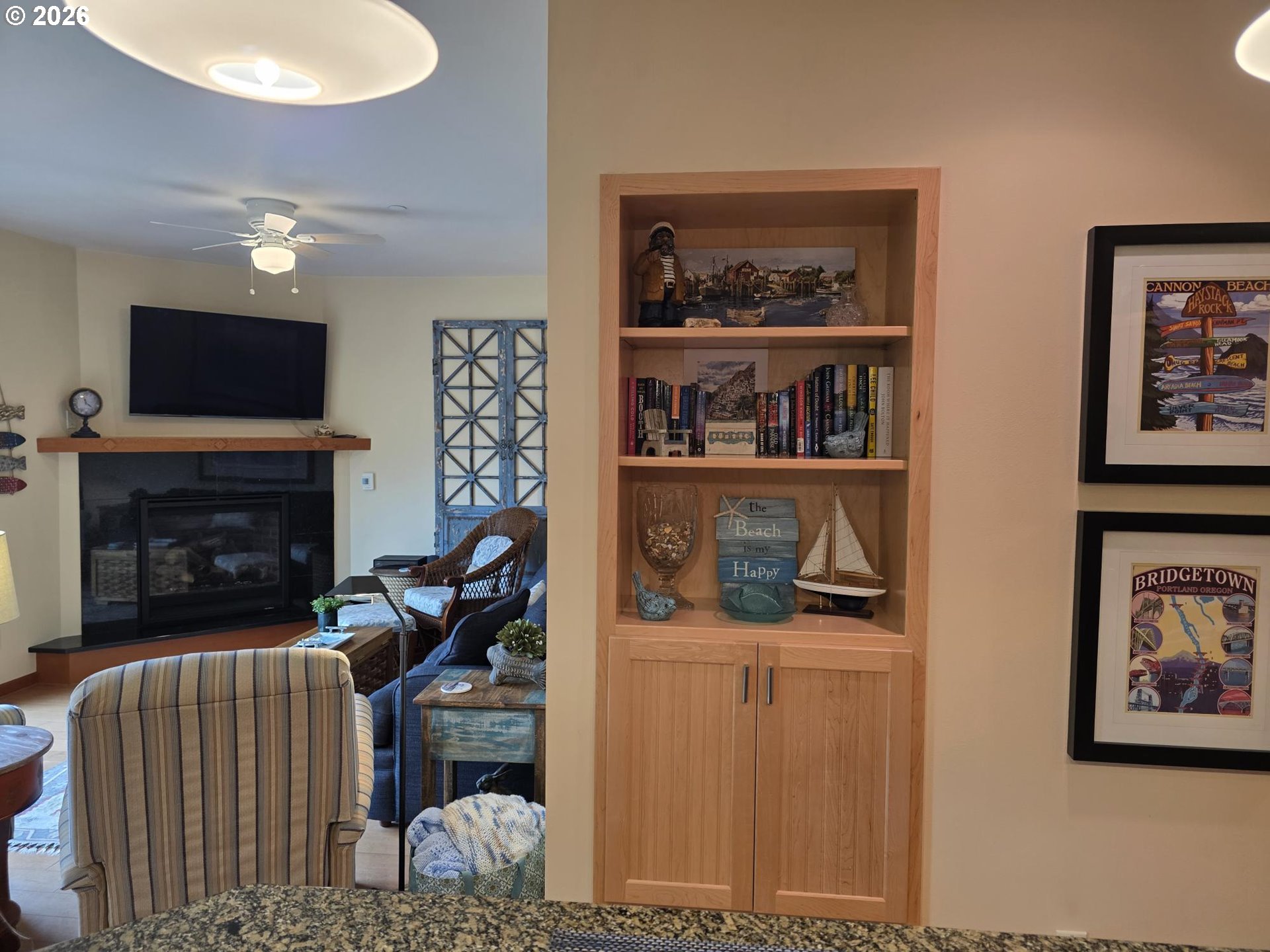 123 S HEMLOCK ST 203