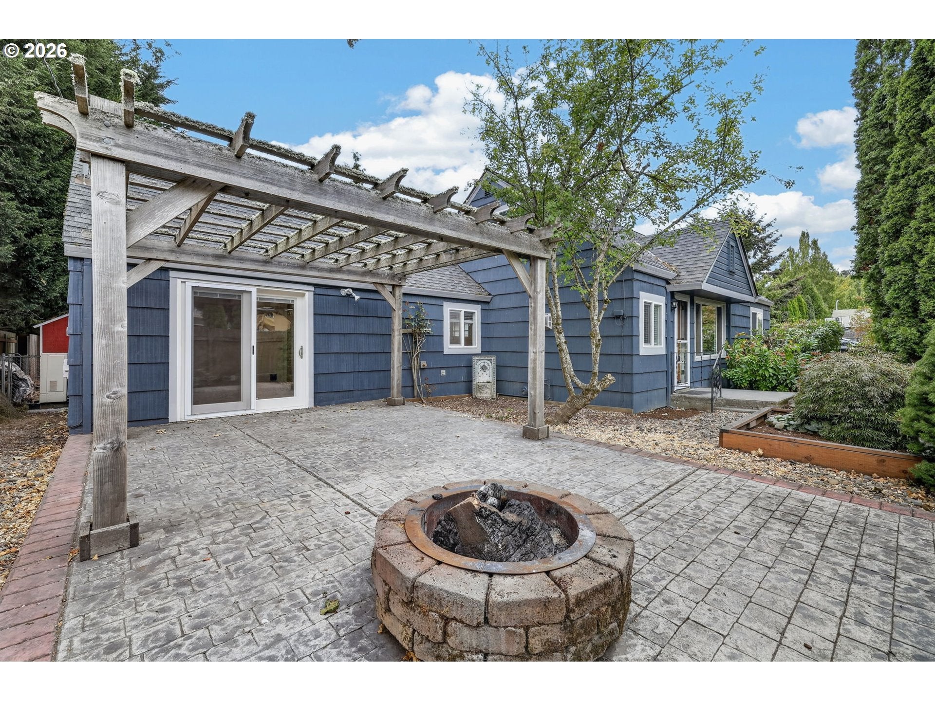 875 SE 66TH WAY