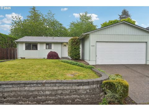 18225 VAN FLEET AVE Sandy OR 97055