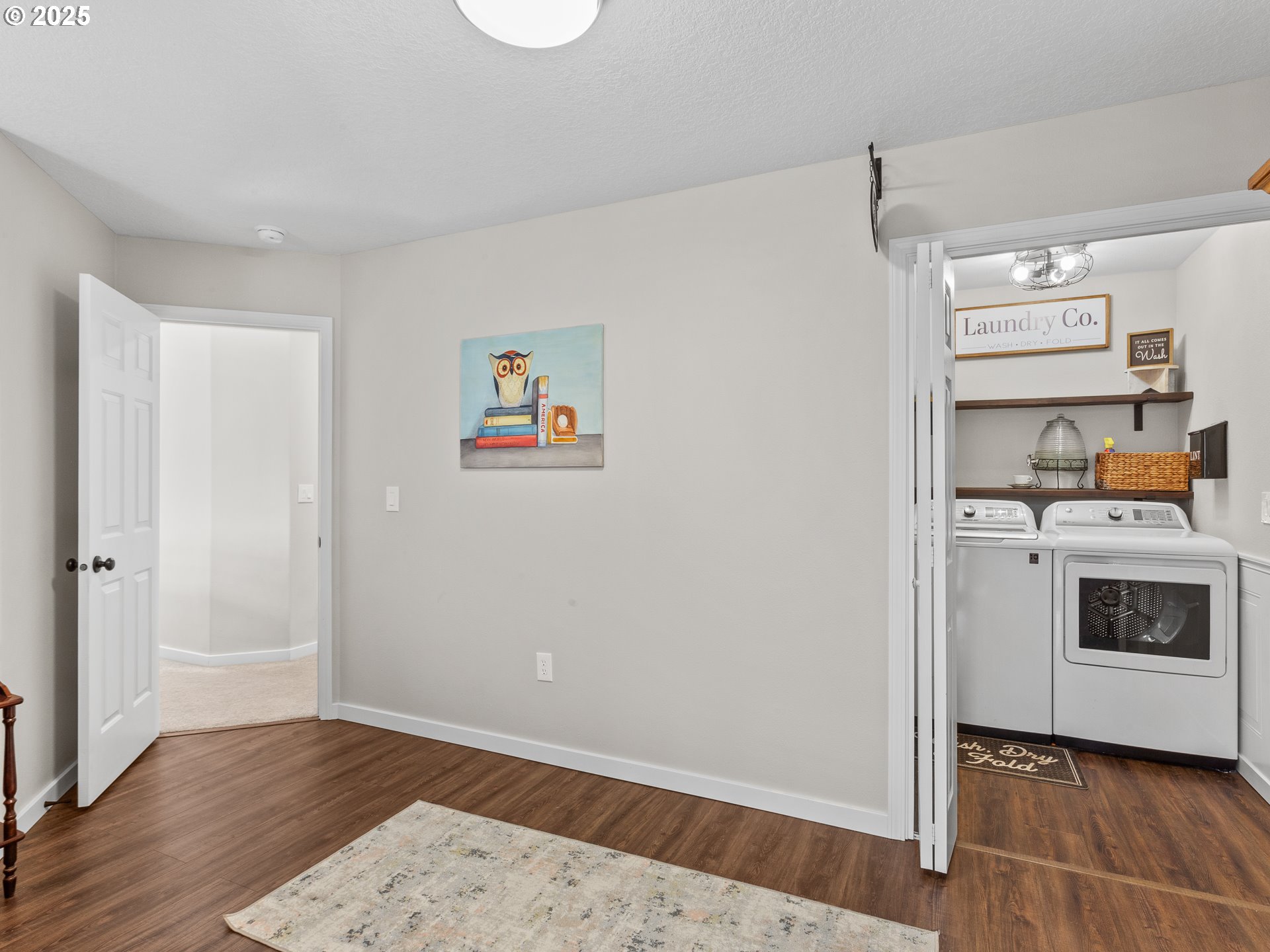 Vancouver, Washington 98686, United States, 4 Bedrooms Bedrooms, ,3 BathroomsBathrooms,Residential,Pending,215942