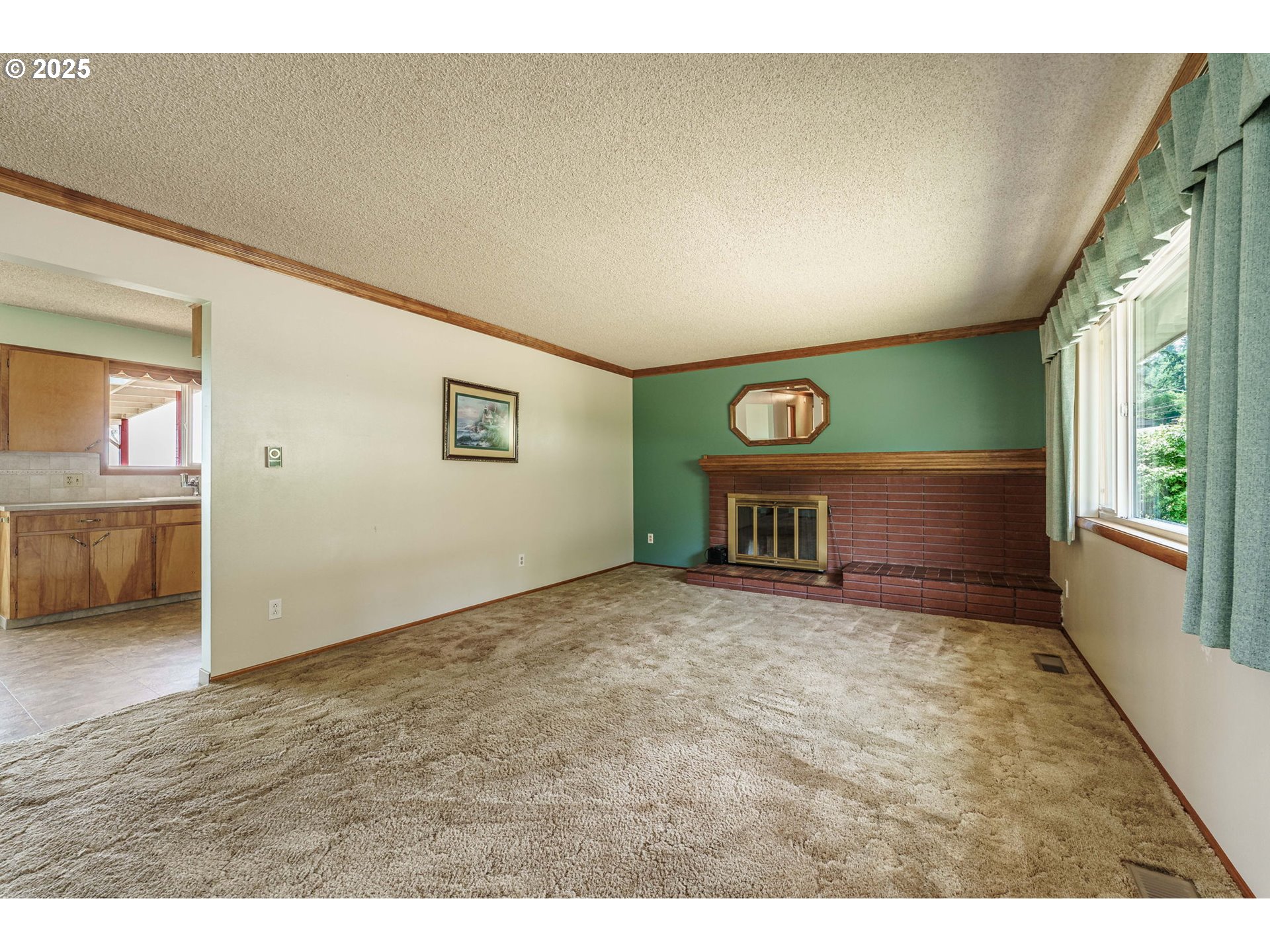1938 NW SIERRA LN