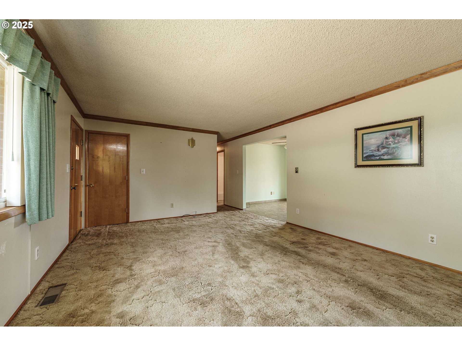 1938 NW SIERRA LN