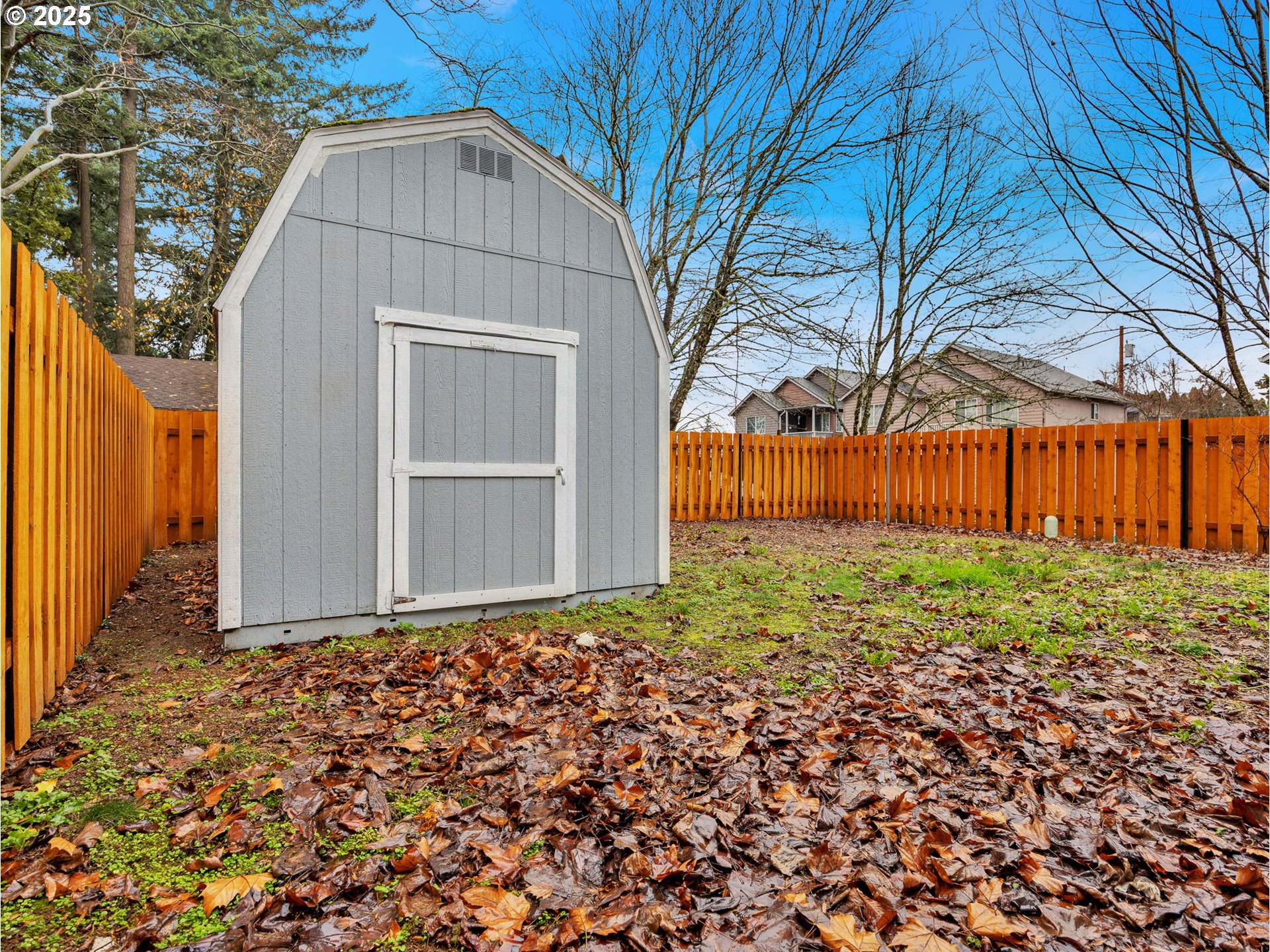 Portland, Oregon 97236, United States, 3 Bedrooms Bedrooms, ,1 BathroomBathrooms,Residential,Active,254249