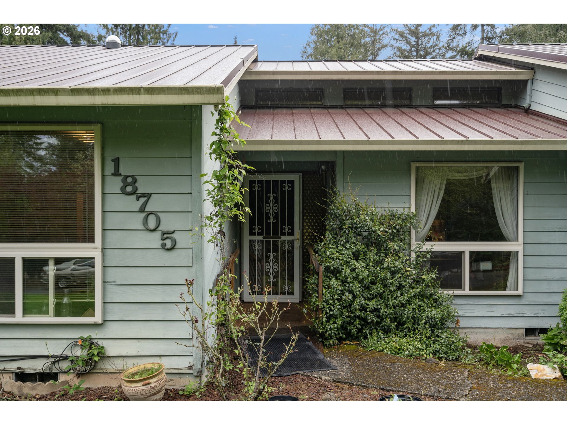 18705 S FOREST GROVE LOOP