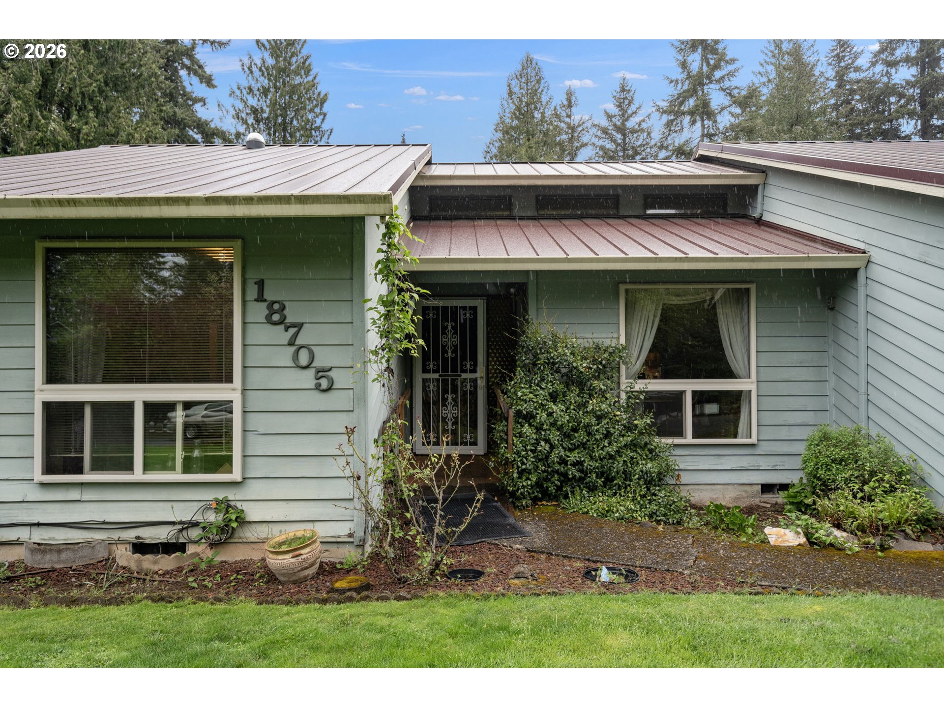 18705 S FOREST GROVE LOOP