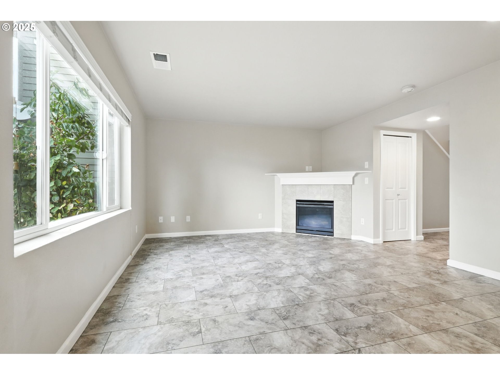 1918 NE 77TH PL