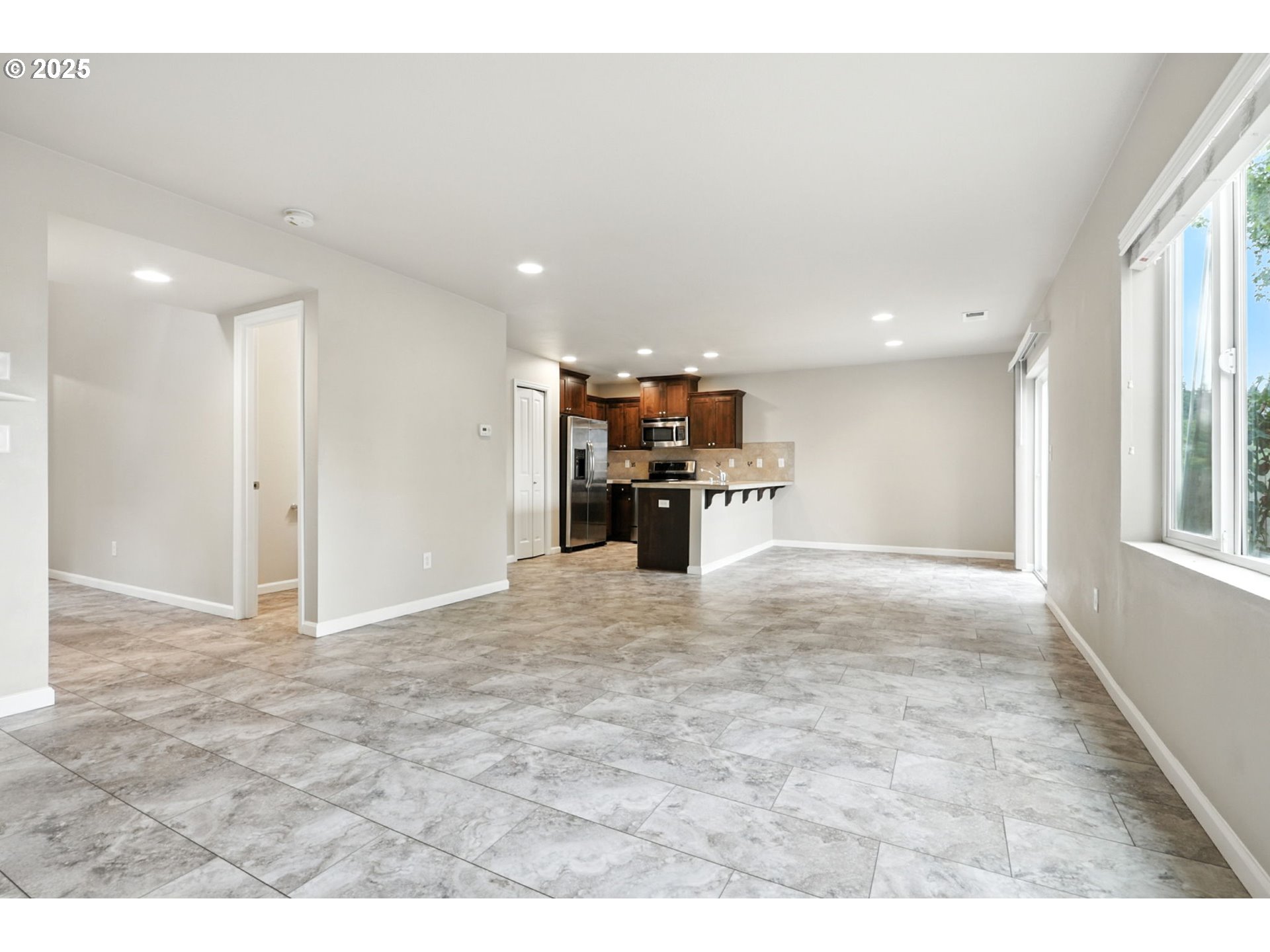 1918 NE 77TH PL