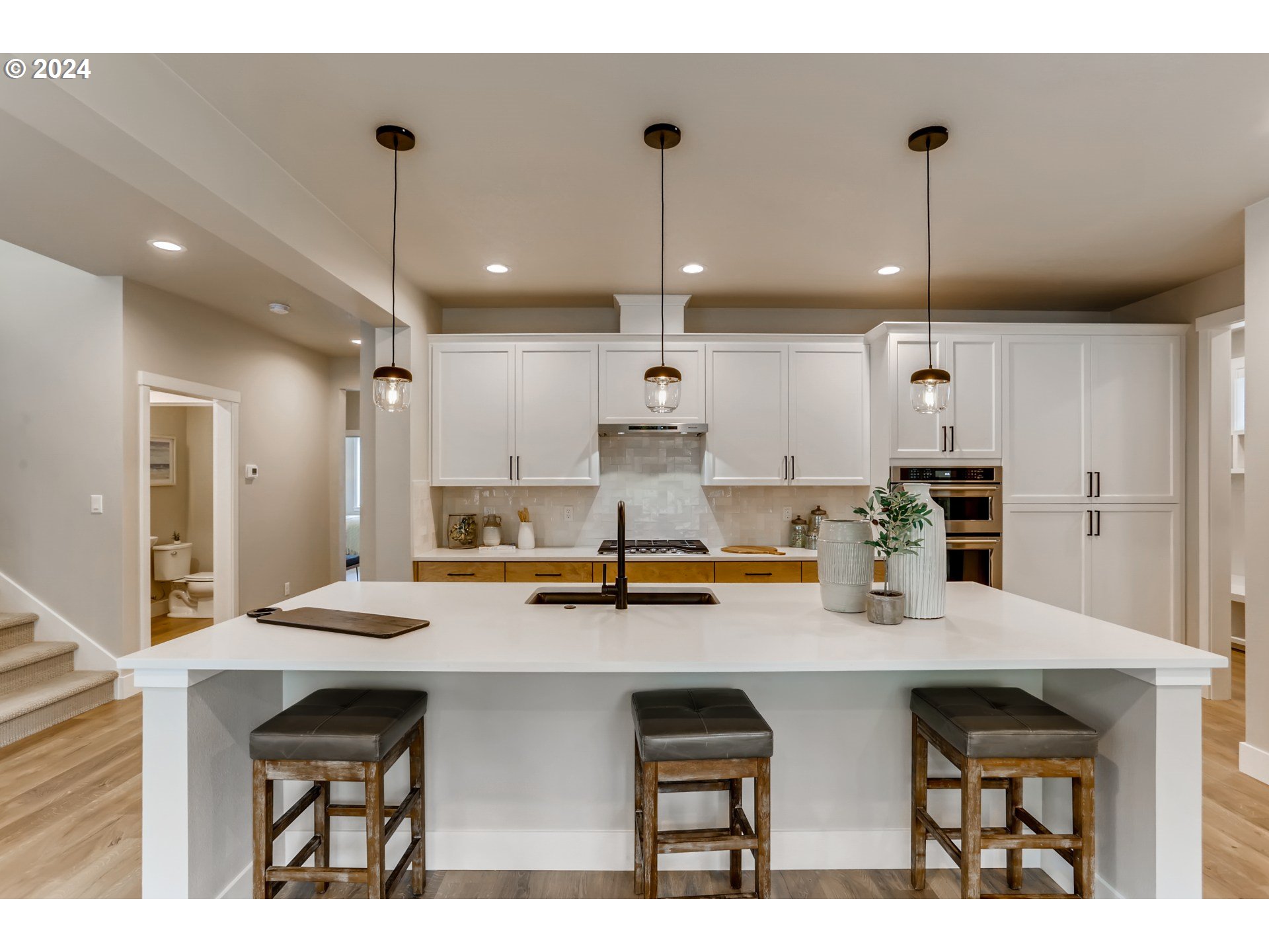 Sherwood, Oregon 97140, United States, 5 Bedrooms Bedrooms, ,4 BathroomsBathrooms,Residential,Pending,27333