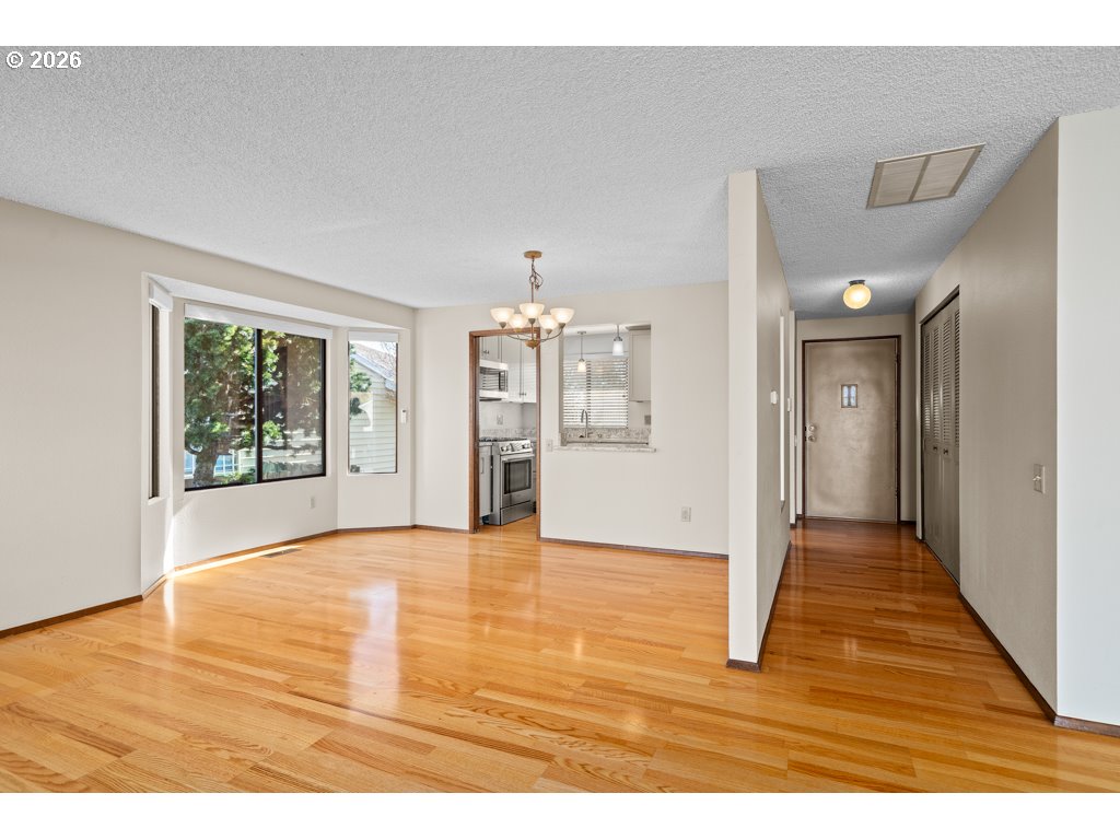 14859 NE THOMPSON ST