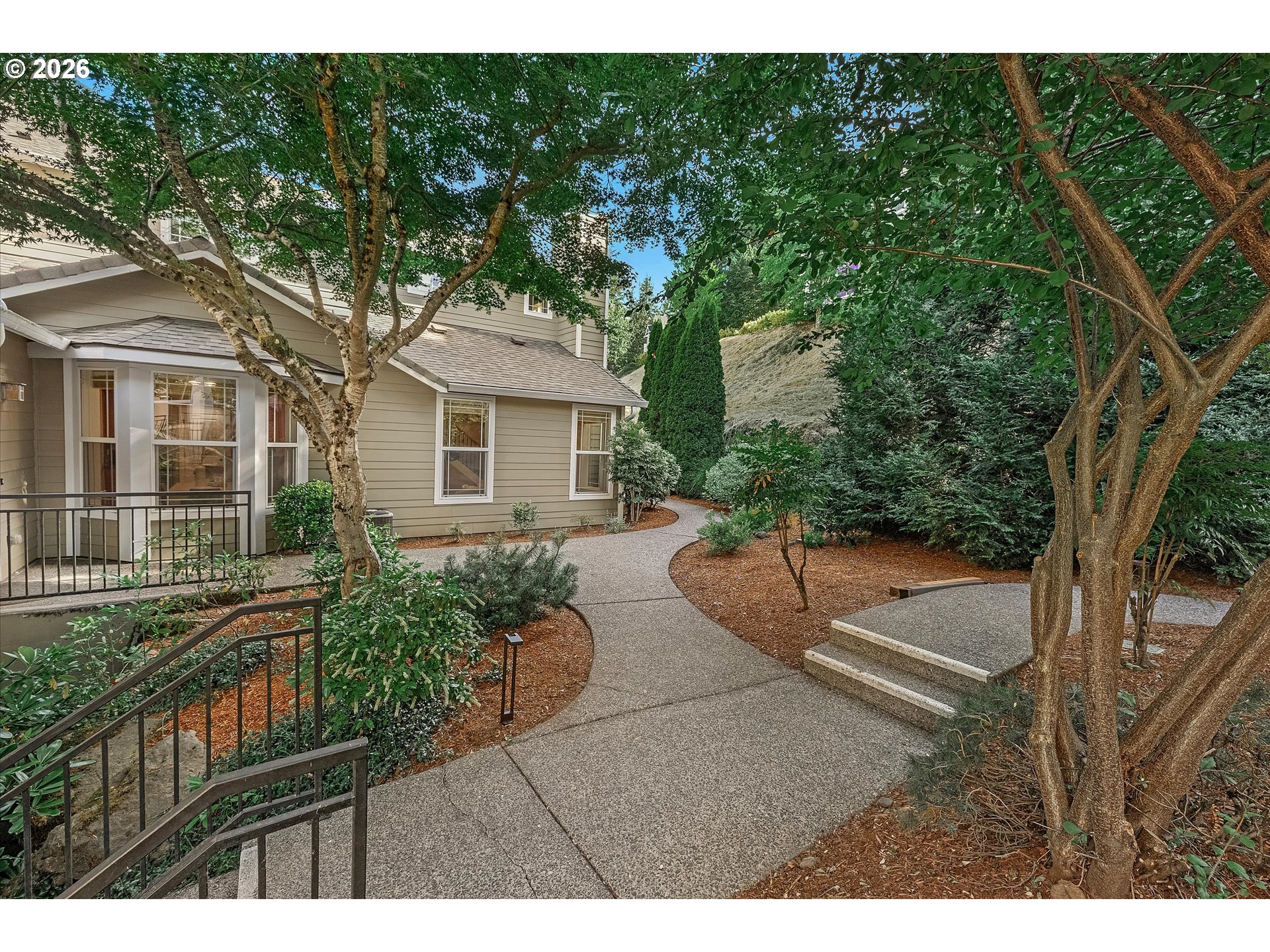 3480 SUMMERLINN DR