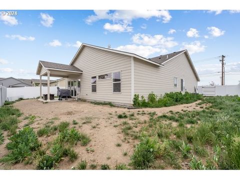 A home in Hermiston