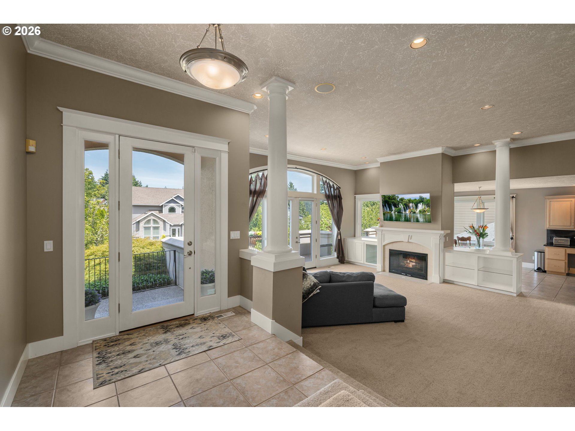 16 SE 46TH DR