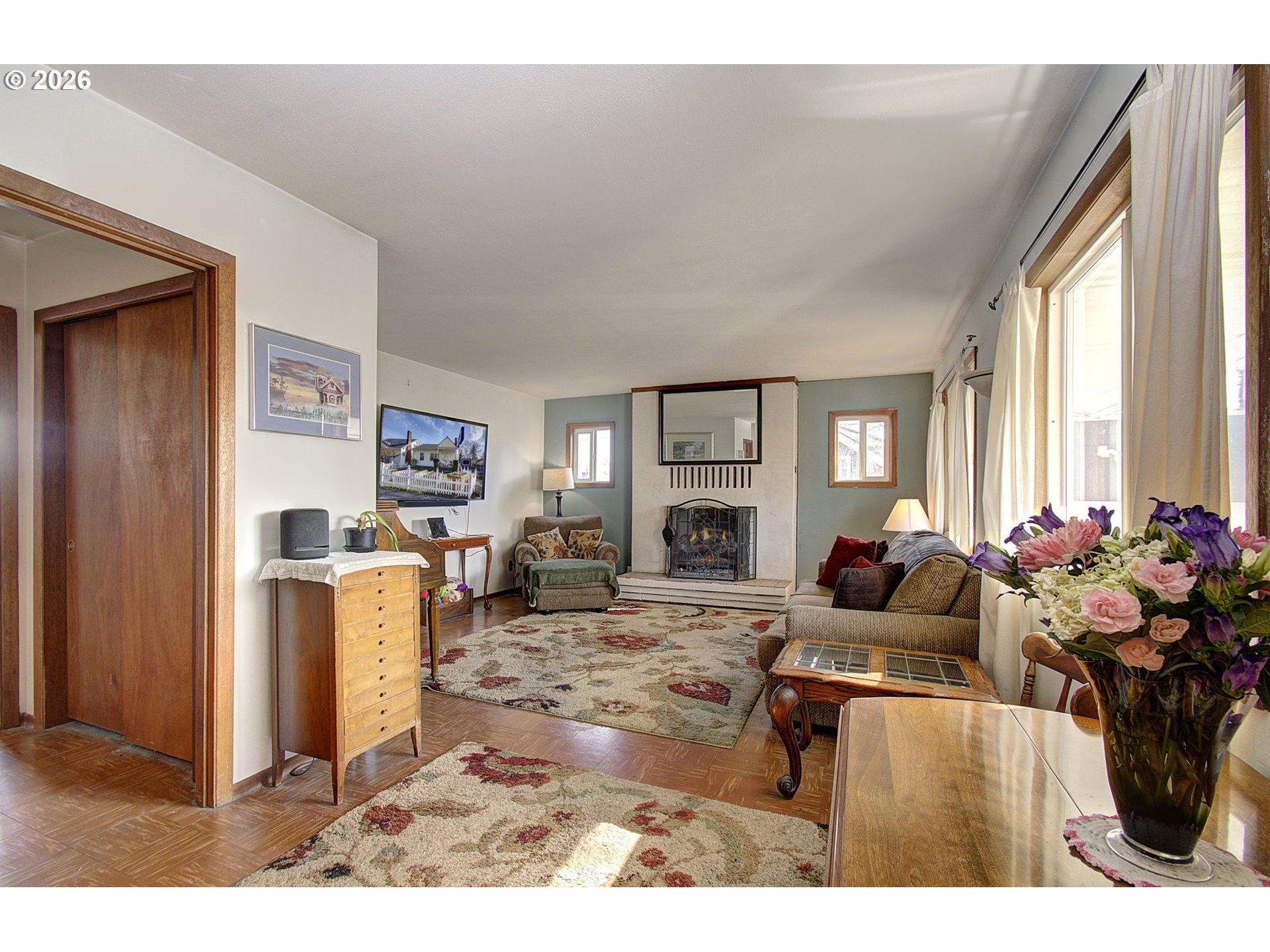 6108 SE MILWAUKIE AVE