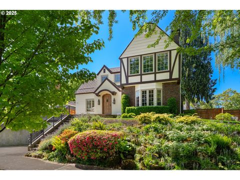 7627 SE 30TH AVE Portland OR 97202