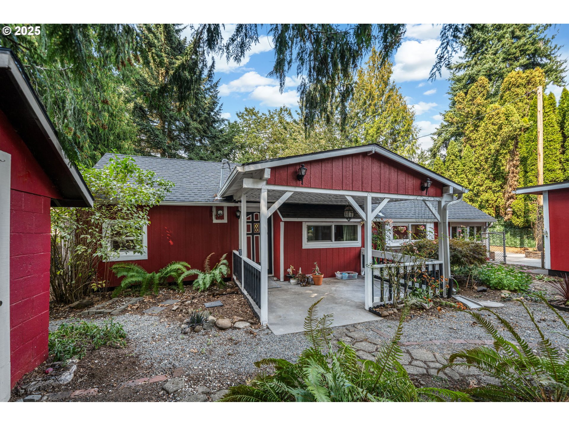 3900 NE 122ND AVE