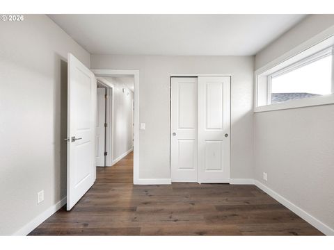 Tiny photo for 82517 Greenwood St, Creswell, OR 97426 (MLS # 570683153)