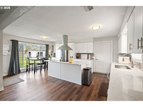 Tiny photo for 82517 Greenwood St, Creswell, OR 97426 (MLS # 570683153)