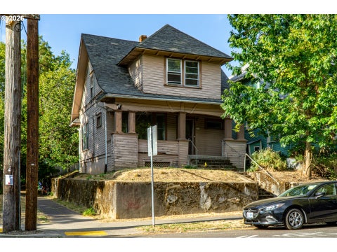 MLS: 585948703
