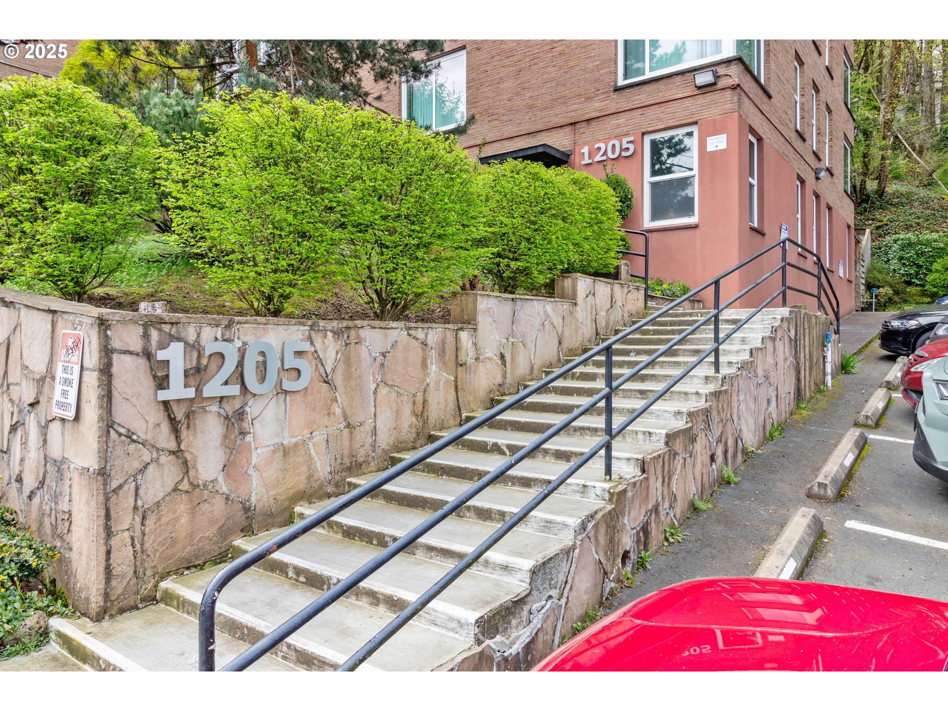 1205 SW CARDINELL DR 102