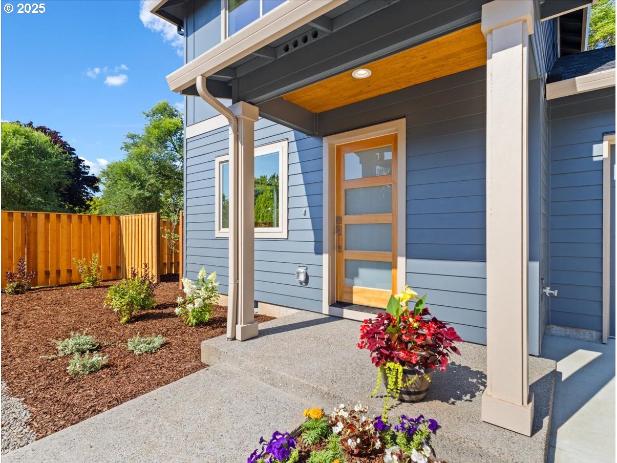3815 SE 76th Ave Unit C