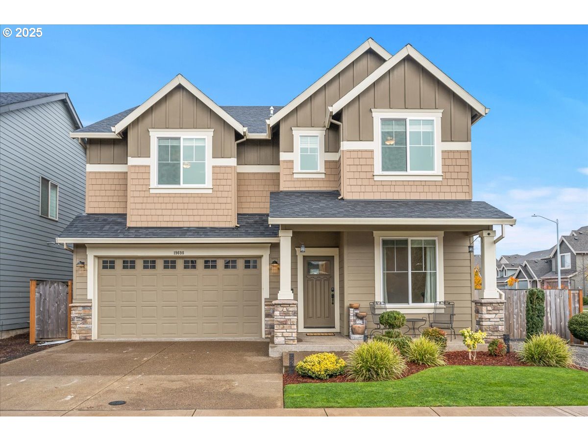 19698 CEDARWOOD WAY