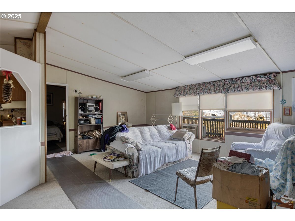 Yamhill, Oregon 97148, United States, 3 Bedrooms Bedrooms, ,2 BathroomsBathrooms,Residential,Active,4519