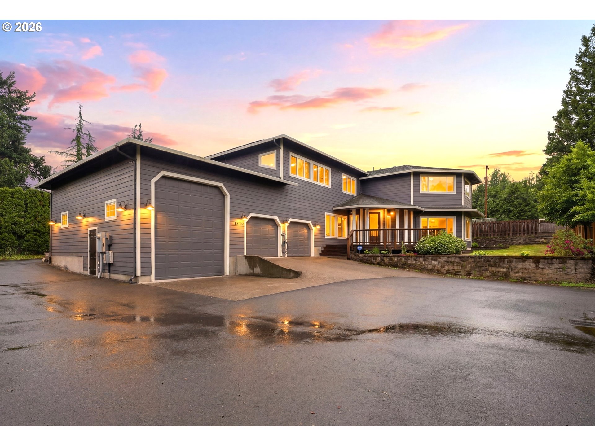 160 SE 19TH ST