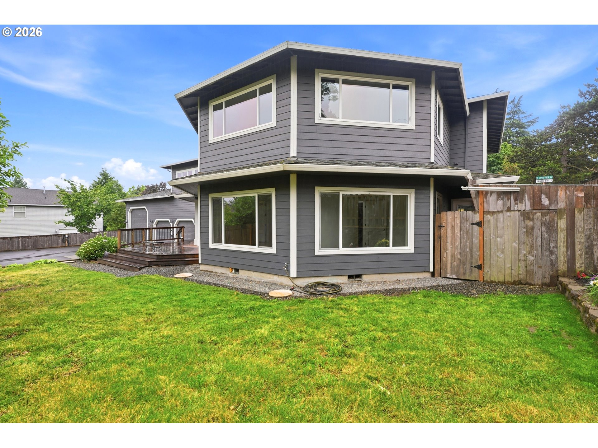 160 SE 19TH ST