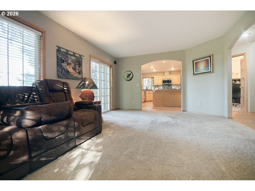 130 MOSSWOOD LN