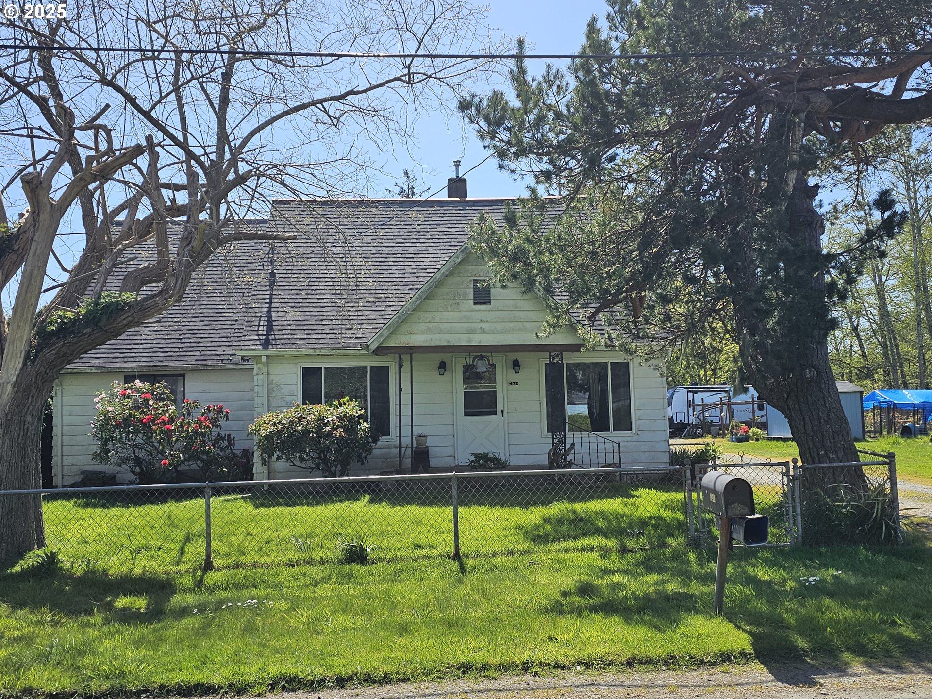 Listing image 4