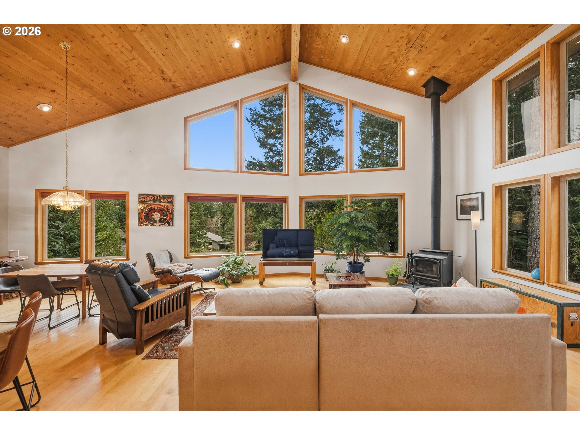 88600 TROUT POND LN