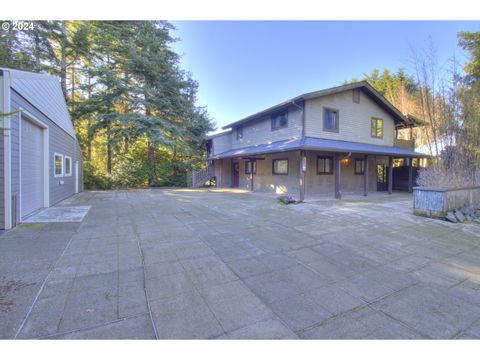 A home in Port Orford