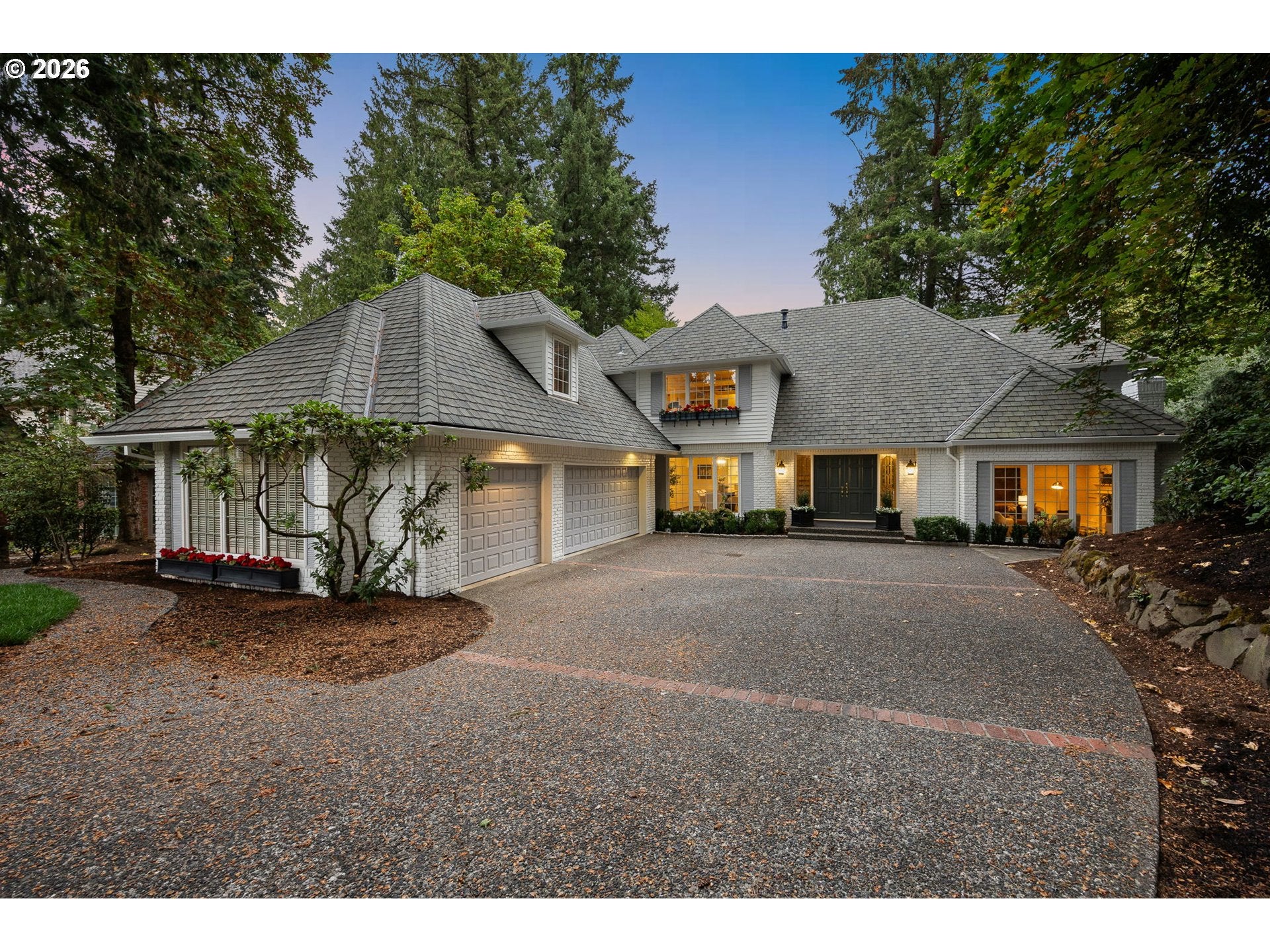 711 KENOLA CT