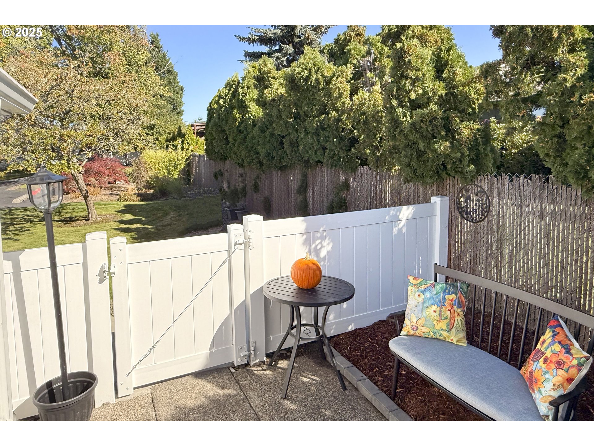 626 NE FLEMING AVE B-63