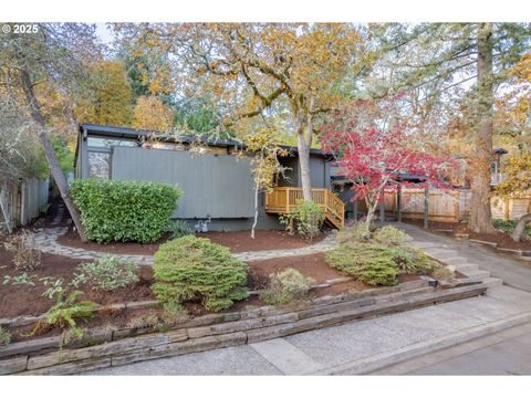 3820 WATKINS LN Eugene OR 97405