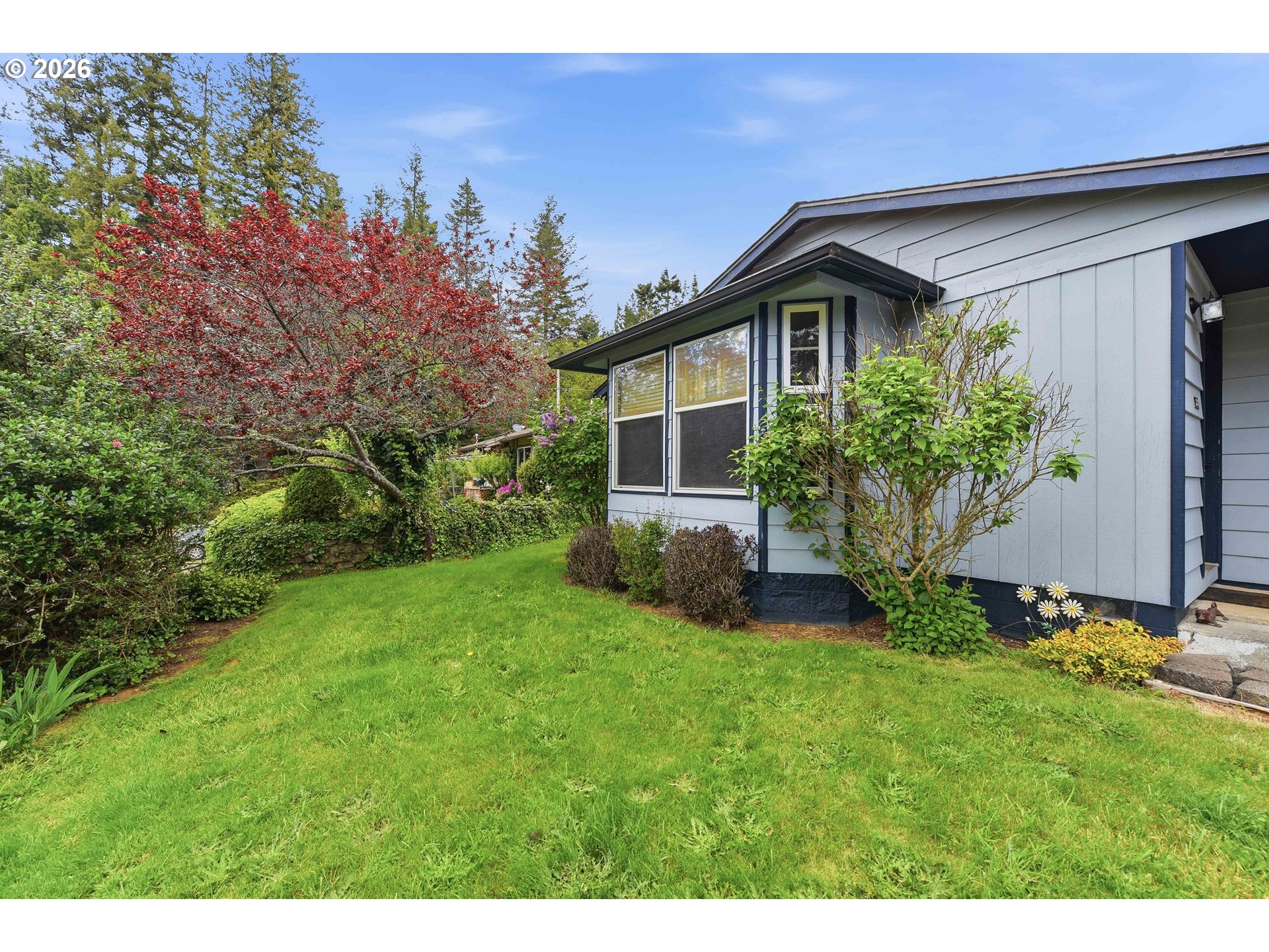192 N WOODRIDGE RD