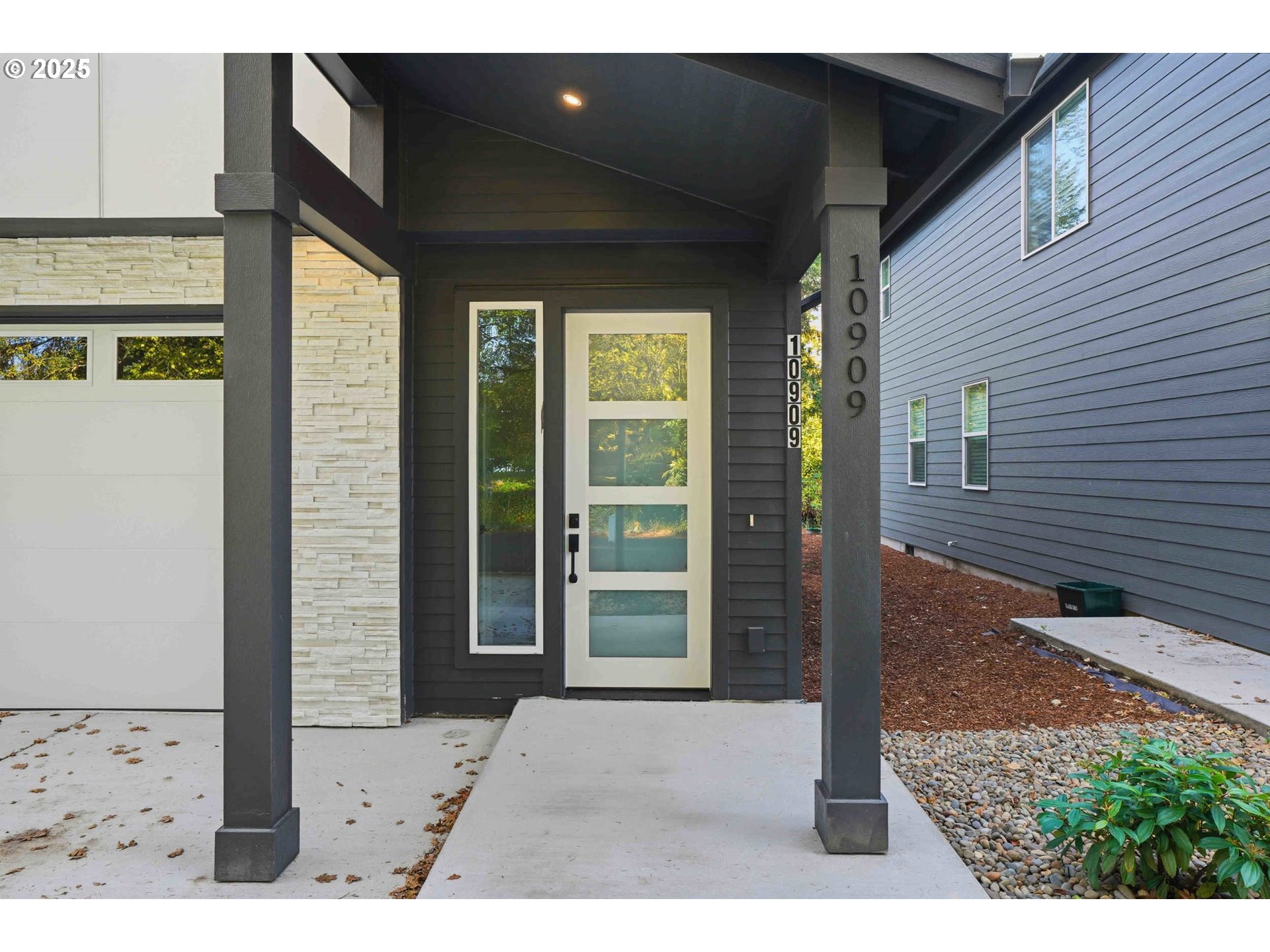 10909 NE 64TH CT Lot #3