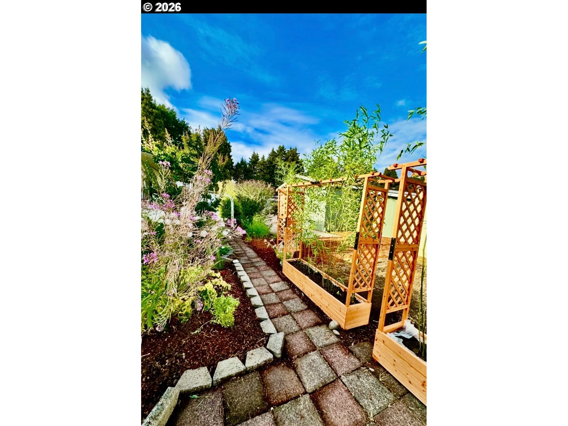 1800 LAKEWOOD CT 47
