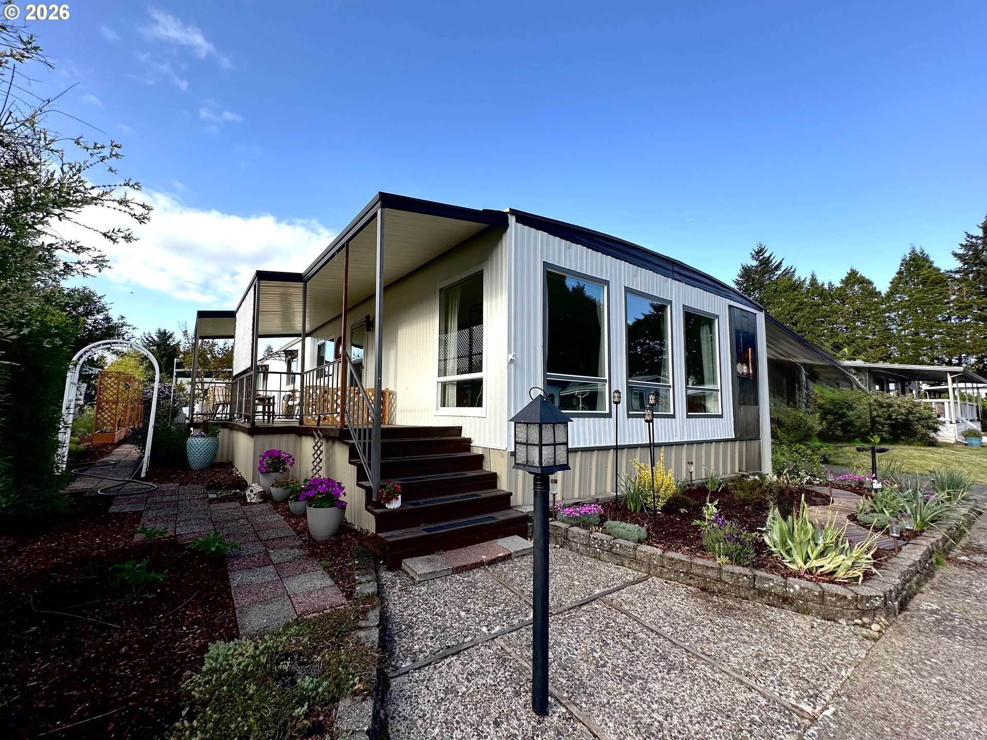 1800 LAKEWOOD CT 47