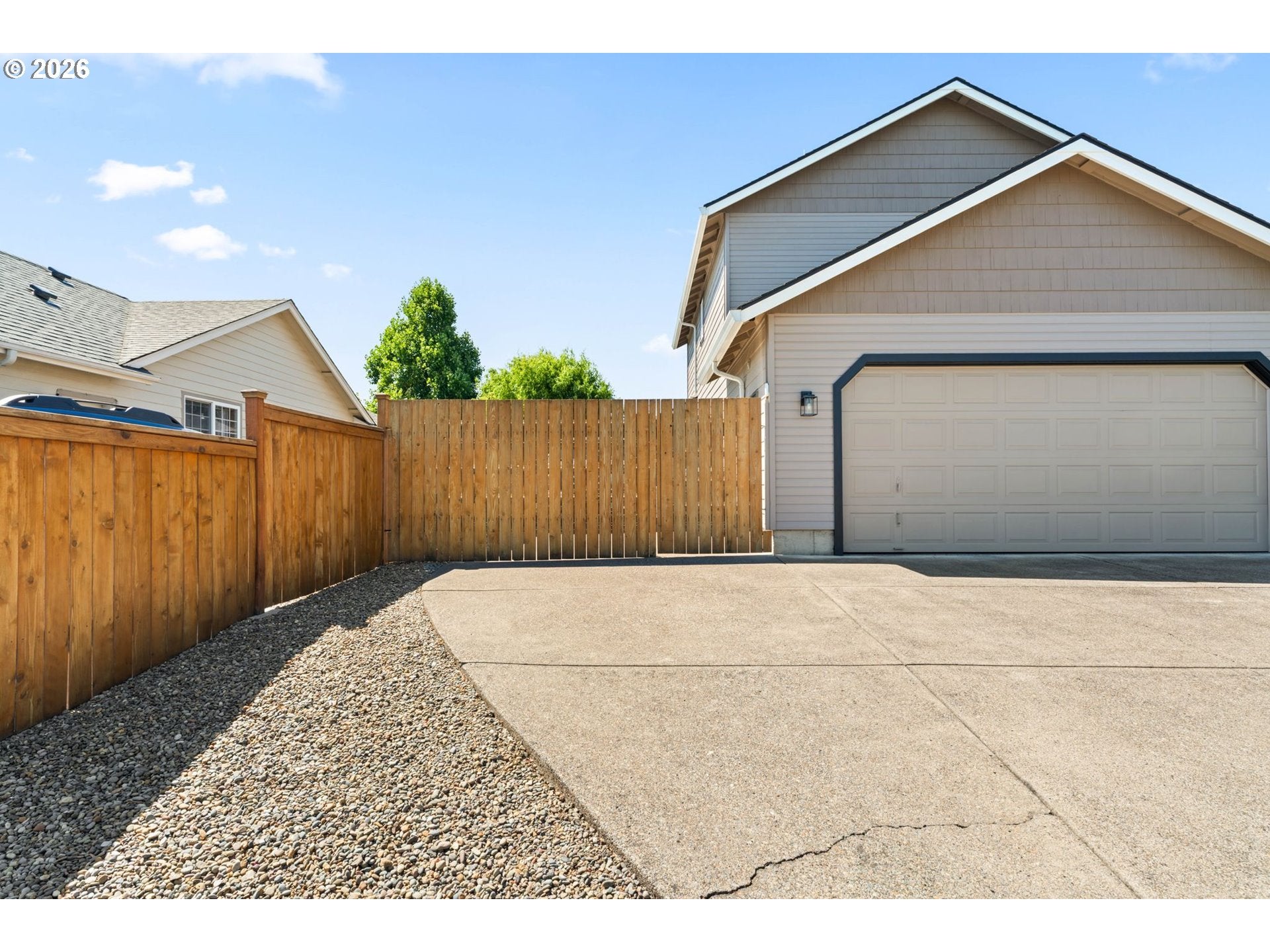 2249 BONNIE LN