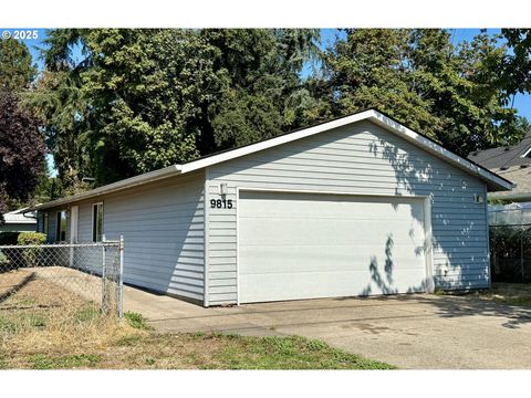 9815 SE AMHERST ST Clackamas OR 97015