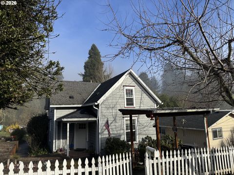 1895 BUCK ST West Linn OR 97068