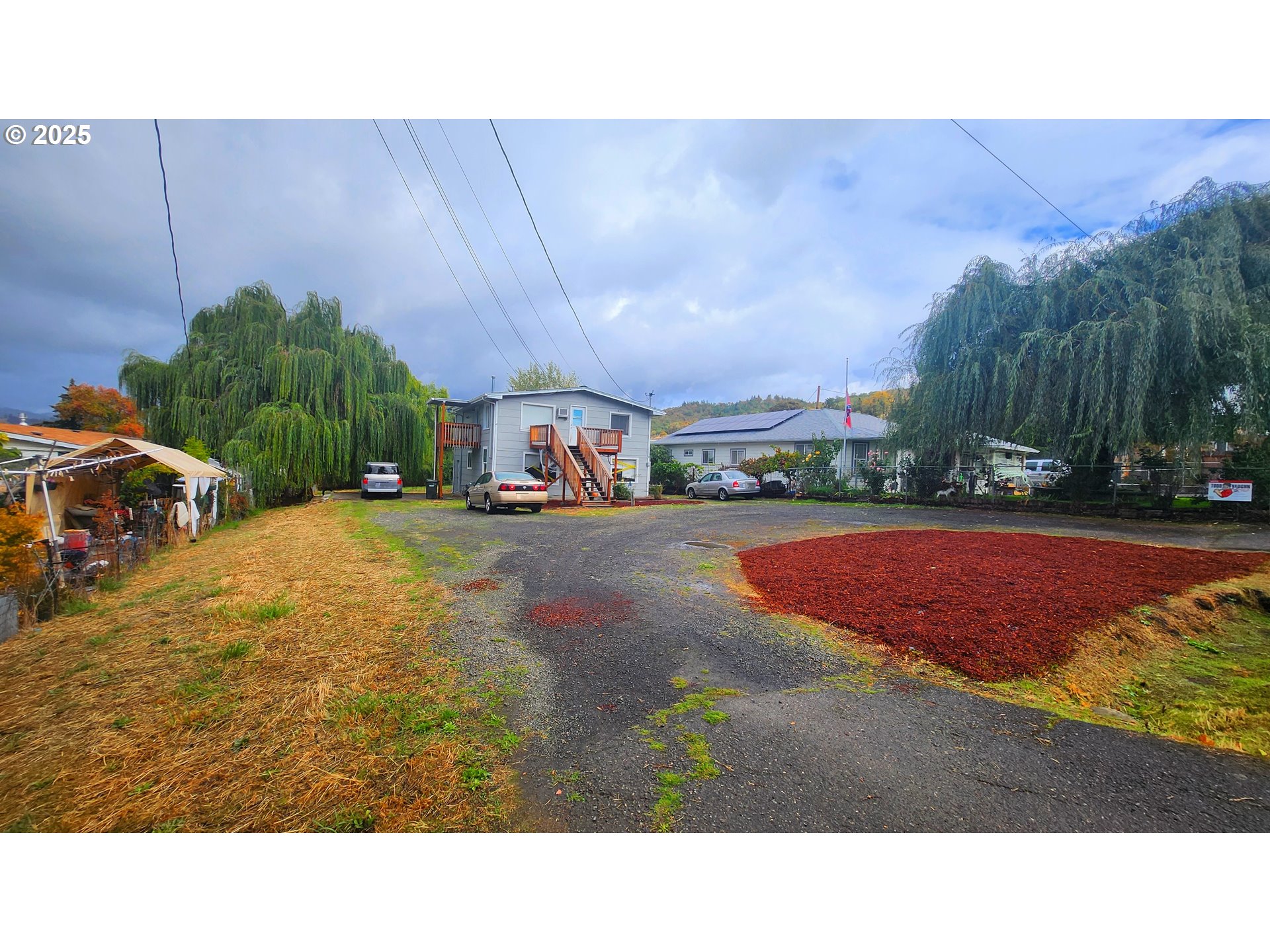 260 PLEASANT AVE