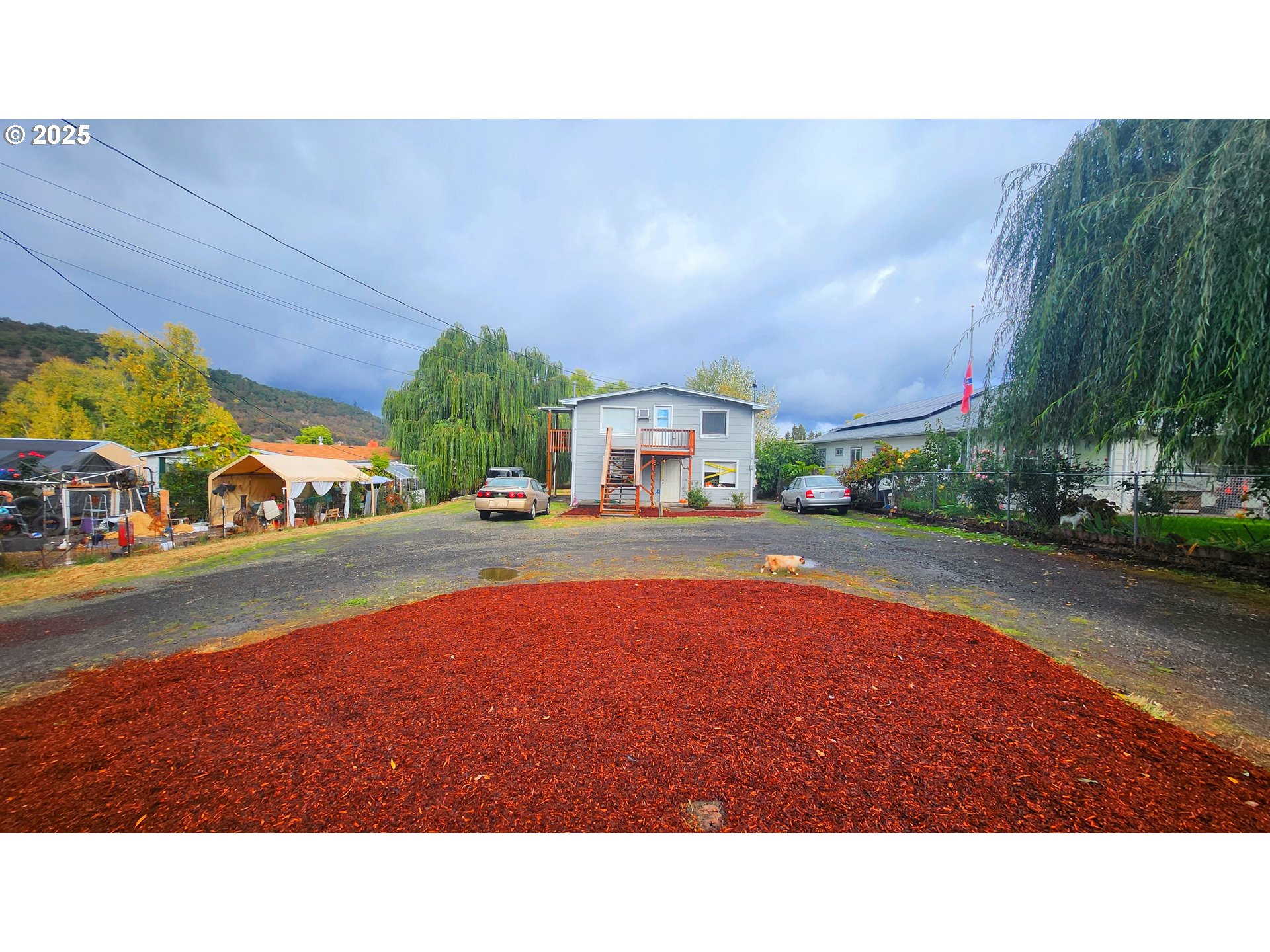 260 PLEASANT AVE