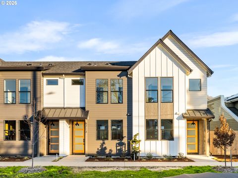 6213 NE Stanton ST Portland OR 97213