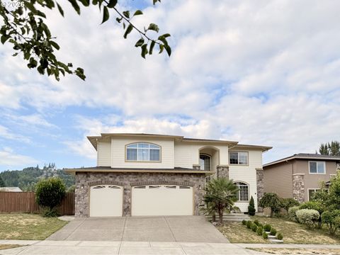 13526 SE ELLEN DR Clackamas OR 97015