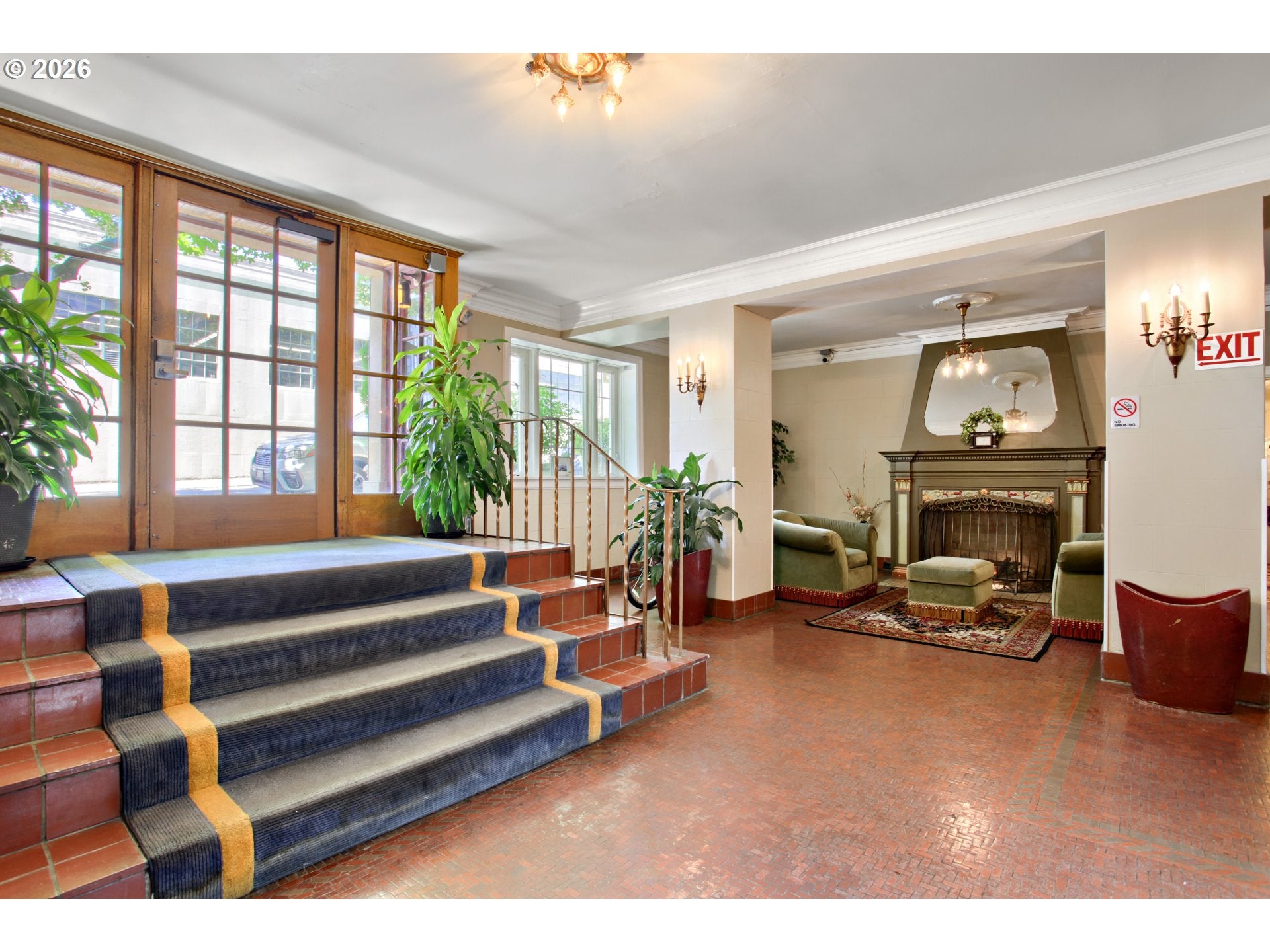 20 NW 16TH AVE