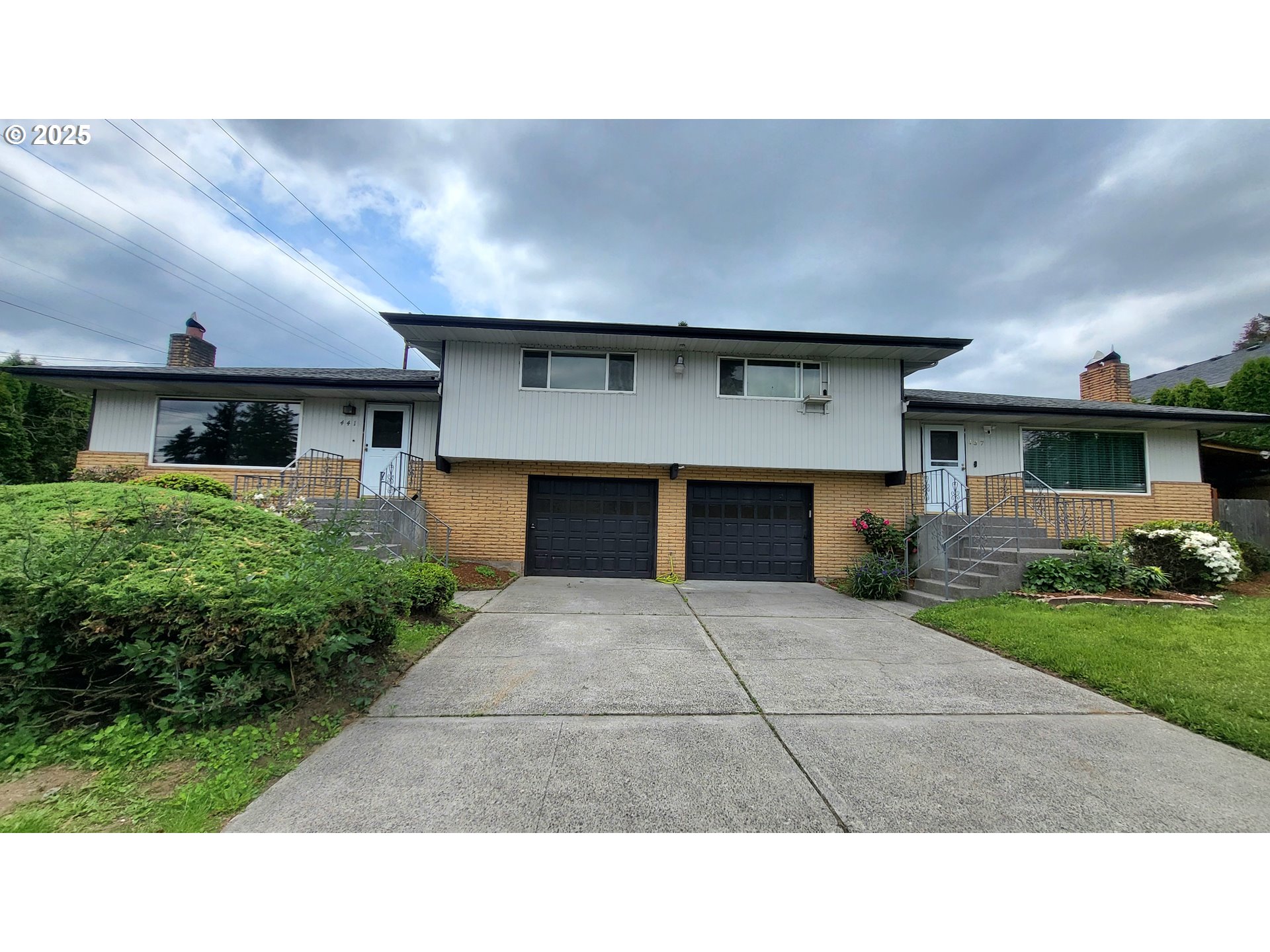 437 SE 154TH AVE
