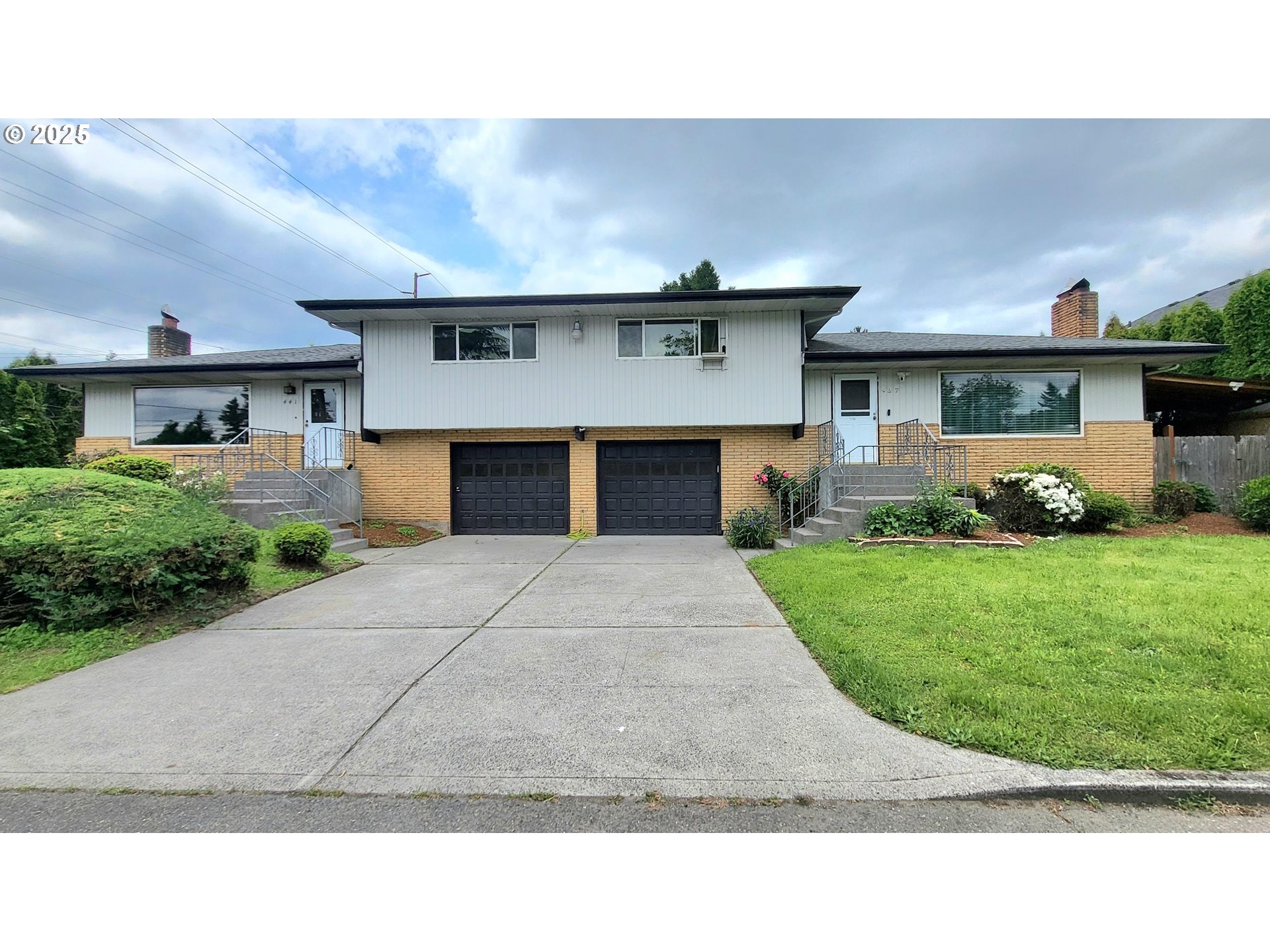 437 SE 154TH AVE